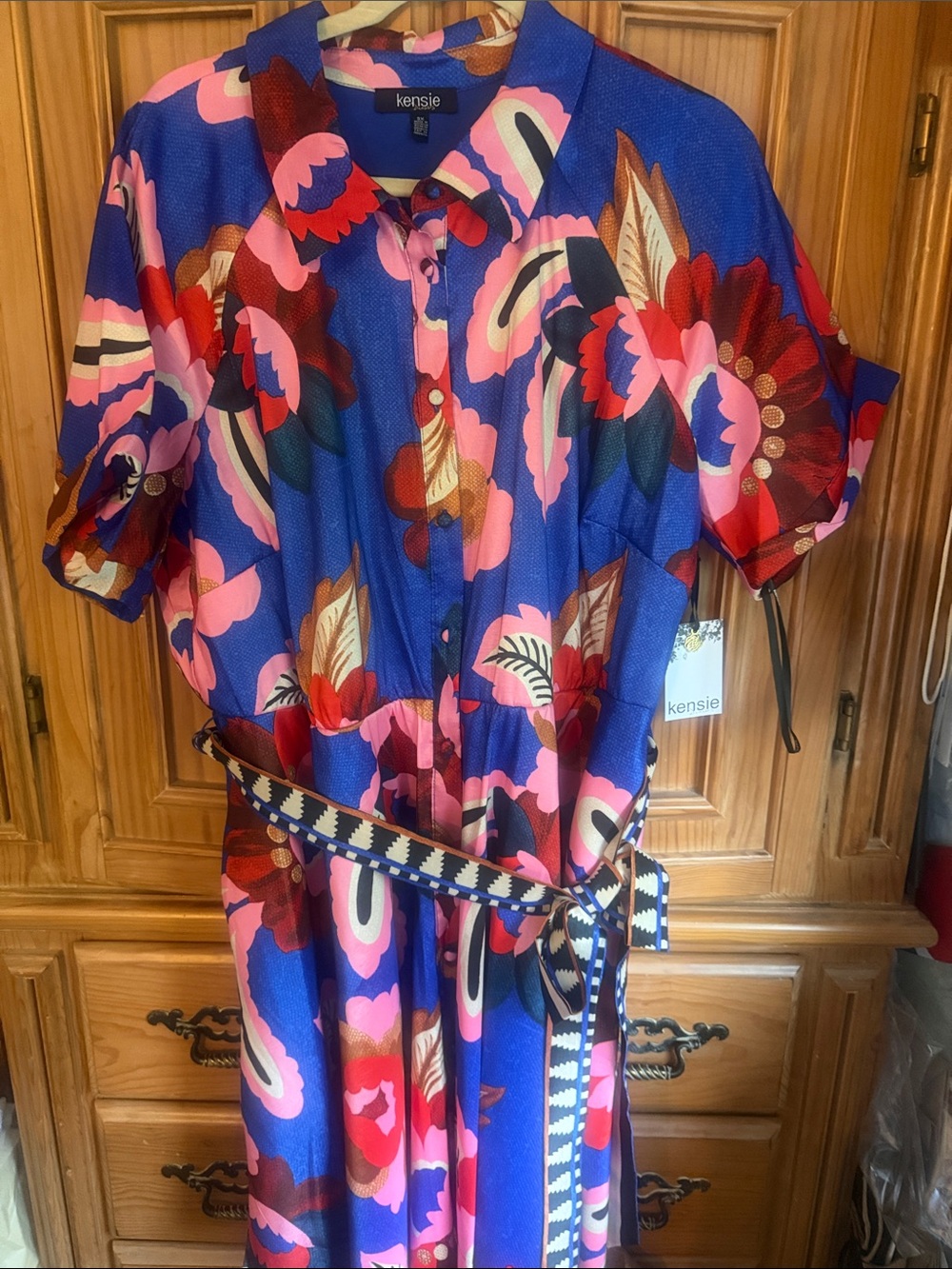 kensie Bold Blue Floral Button-Front Tunic Dress with Belt